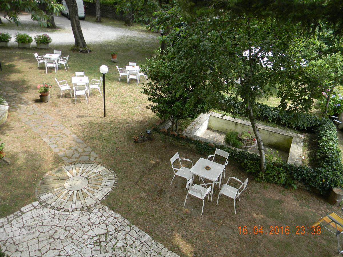 Albergo Ristorante Ragno D'Oro Пианкастаняйо Екстериор снимка